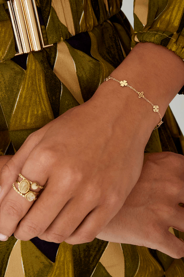 Armband vijf bedels zilver